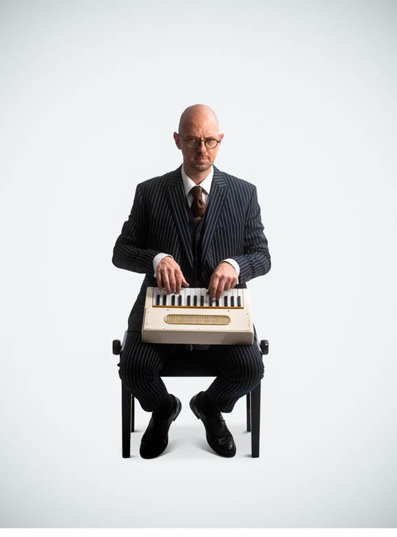 Helmut von K., dans Broadway Rhapsody
