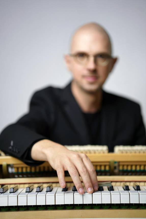 Toy piano